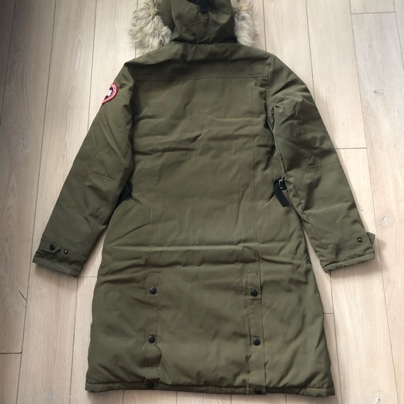 Authentic Canada Goose Arctic Program Long Goose Down Jacket in Military Green S - Picture 16 of 16